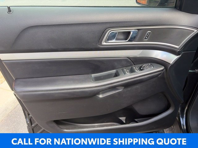 Used 2016 Ford Explorer XLT w/ Equipment Group 202A FWD image 5