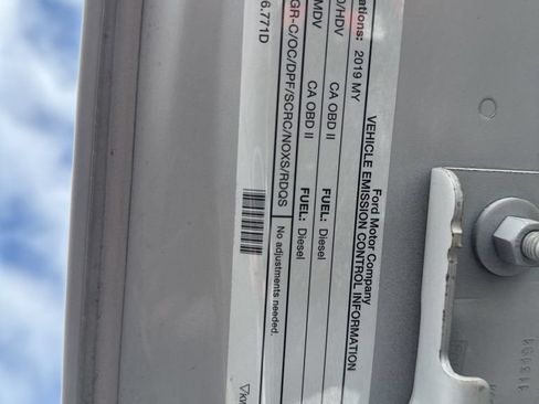 Used 2019 Ford F350 Platinum w/ Platinum Ultimate Package AWD/4WD image 35