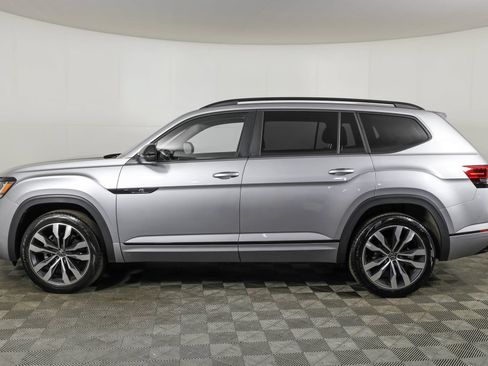 Used 2023 Volkswagen Atlas SEL R-Line AWD/4WD image 23