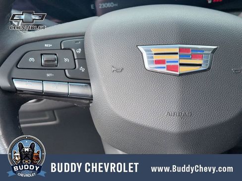Used 2024 Cadillac XT4 Premium Luxury FWD image 17