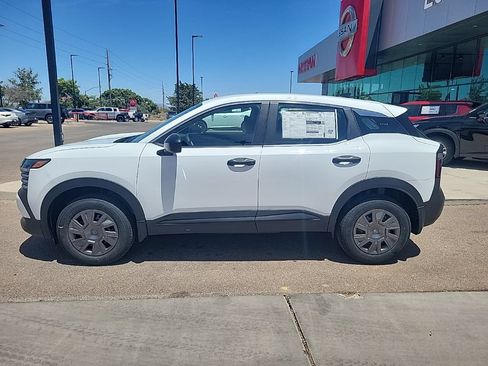 New 2026 Nissan Kicks S FWD image 4