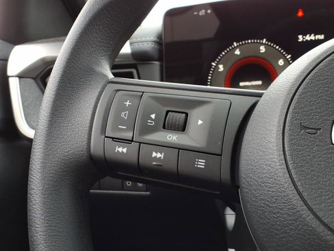 New 2026 Nissan Kicks SV image 21