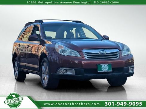 Used 2011 Subaru Outback 2.5i Premium w/ All-Weather Pkg image 1