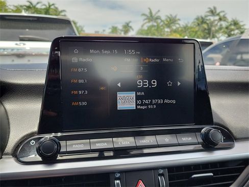 Used 2023 Kia Forte LXS w/ LXS Technology Package image 16