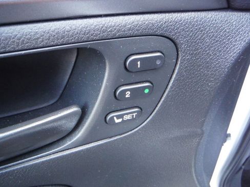 Used 2024 Honda Passport EX-L image 17