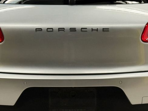 Used 2018 Porsche Macan S image 10