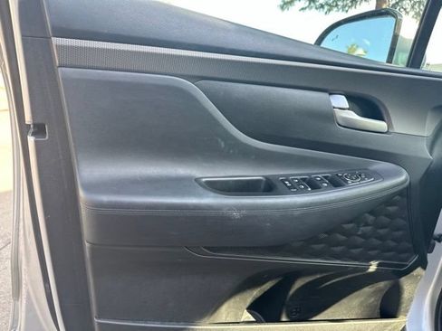 Used 2019 Hyundai Santa Fe SEL AWD/4WD image 10