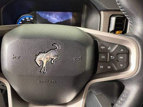 Used 2024 Ford Bronco Badlands AWD/4WD image 23