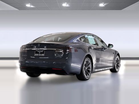Used 2018 Tesla Model S 75D image 8