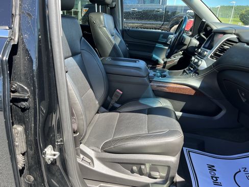 Used 2015 GMC Yukon SLT w/ Open Road Package AWD/4WD image 3