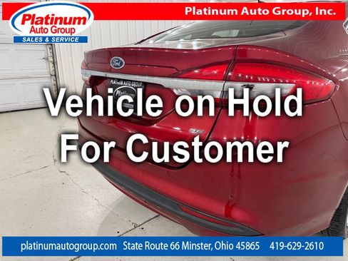 Used 2017 Ford Fusion SE w/ Fusion SE Technology Package FWD image 43
