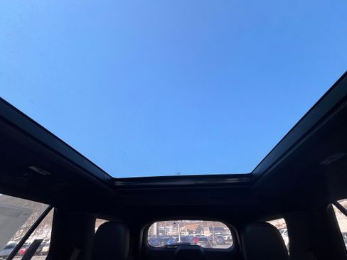 New 2026 Ford Explorer ST-Line image 17