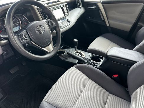 Used 2014 Toyota RAV4 XLE AWD/4WD image 13