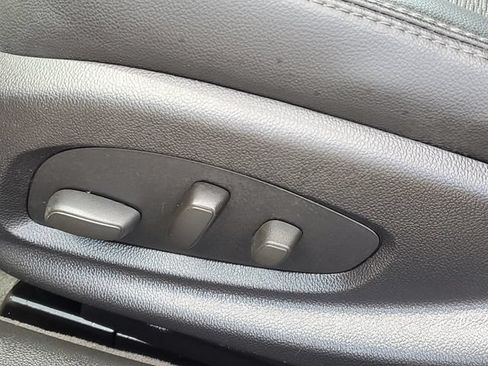Used 2014 Chevrolet Impala LT FWD image 17