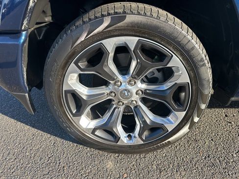 Used 2023 RAM 1500 Limited w/ Body Color Bumper Group image 36