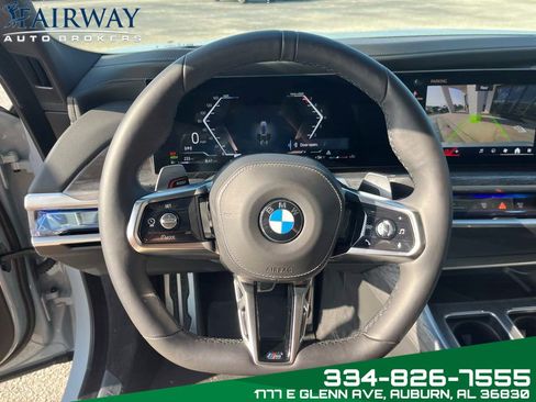 Used 2024 BMW 740i xDrive AWD/4WD image 16