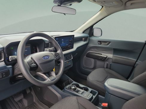 Used 2025 Ford Maverick XL FWD image 16