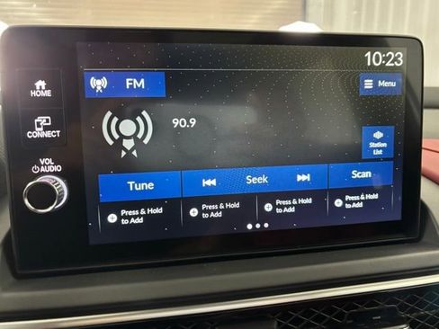 Certified 2025 Acura ADX A-Spec image 21