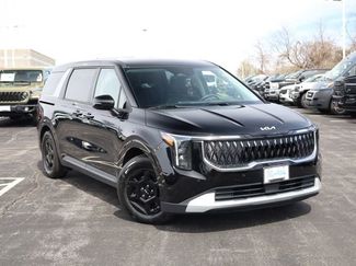 Certified 2025 Kia Carnival video 2