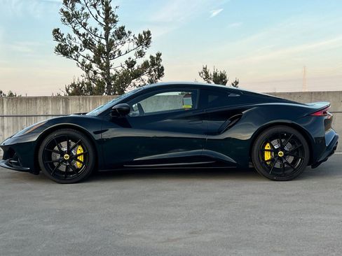 New 2025 Lotus Emira image 7