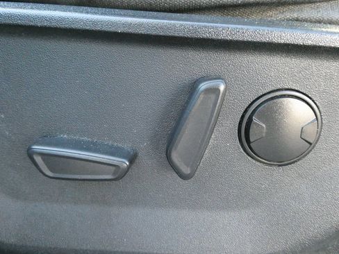 Used 2022 Ford F150 XLT w/ Equipment Group 302A High image 22