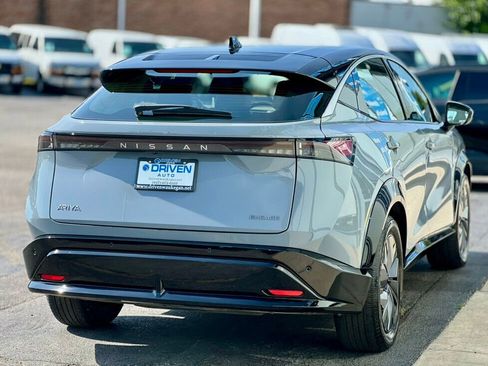 Used 2023 Nissan Ariya FWD image 5