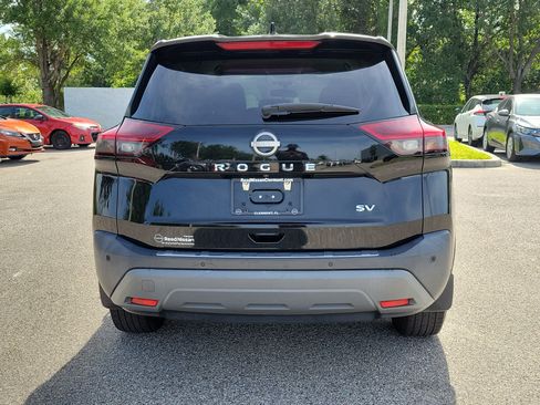 Certified 2022 Nissan Rogue SV FWD image 7