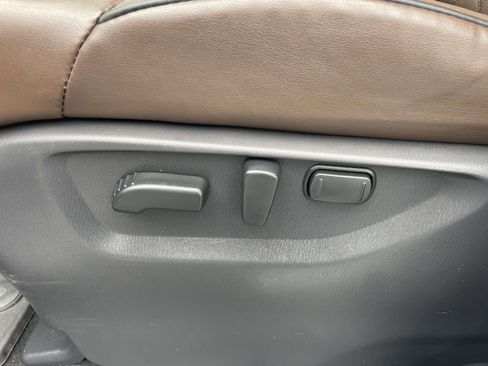 Used 2021 Nissan Armada Platinum w/ Captain's Chairs Package AWD/4WD image 21
