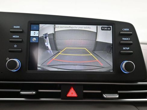 New 2026 Hyundai Elantra SE FWD image 16