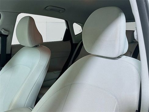 Used 2024 Hyundai Kona SEL image 19