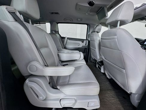Used 2021 Honda Odyssey Touring image 38