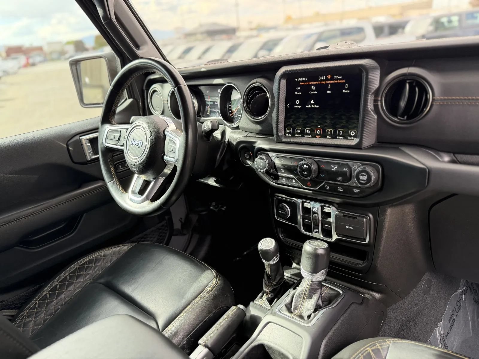 Used 2022 Jeep Gladiator Overland AWD/4WD image 21