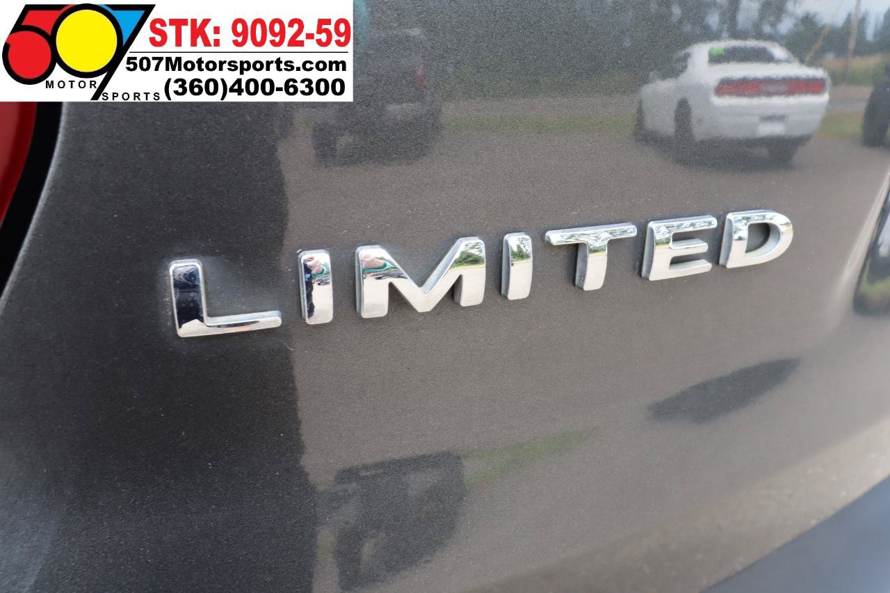 Used 2017 Ford Explorer Limited AWD/4WD image 18