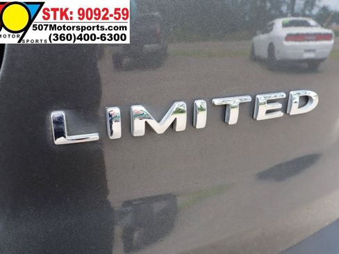 Used 2017 Ford Explorer Limited AWD/4WD image 18