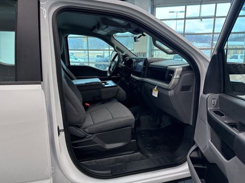 New 2026 Ford F350 XL w/ XL Chrome Package AWD/4WD image 15