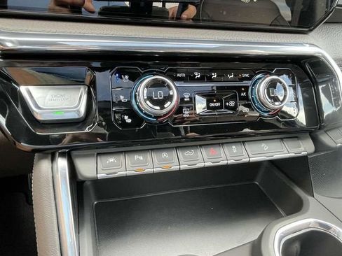 New 2026 GMC Sierra 1500 Denali w/ Technology Package image 18