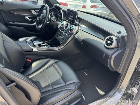 Used 2015 Mercedes-Benz C 300 4MATIC Sedan image 12
