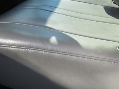 Used 2016 GMC Savana 3500 Extended image 19