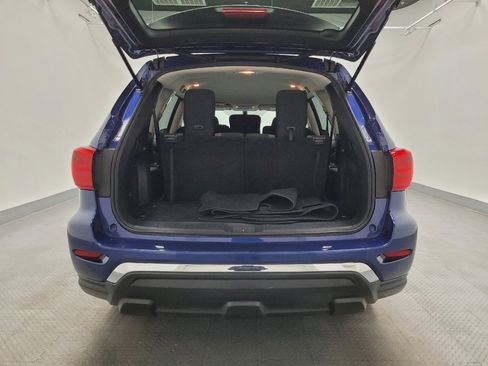 Used 2018 Nissan Pathfinder S image 29