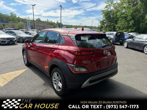 Used 2022 Hyundai Kona SE AWD/4WD image 4