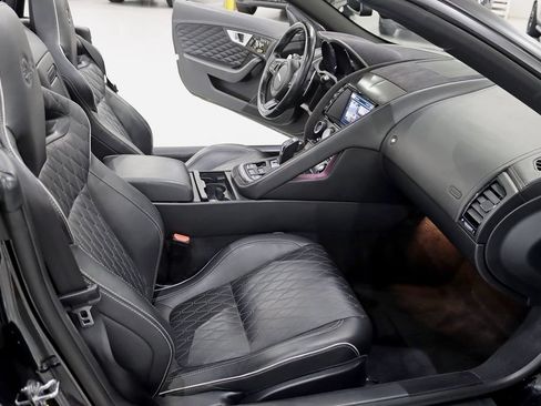 Used 2017 Jaguar F-TYPE SVR AWD/4WD image 26