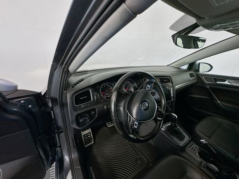 Used 2019 Volkswagen Golf Alltrack SE AWD/4WD image 9