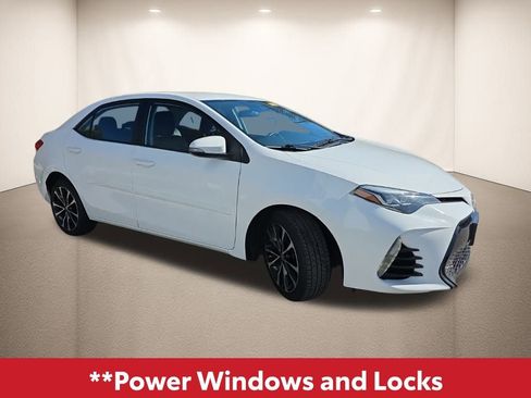 Used 2019 Toyota Corolla L image 12