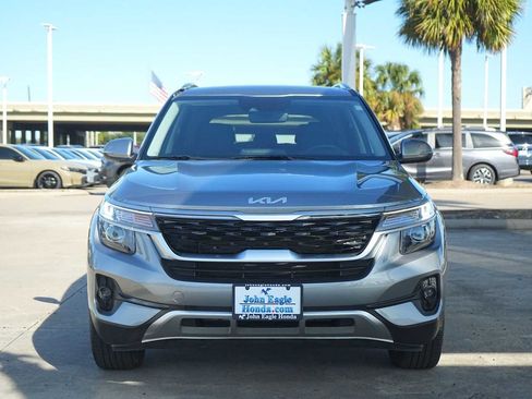 Used 2023 Kia Seltos S image 6