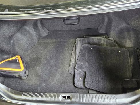 Used 2011 Lexus ES 350 image 28