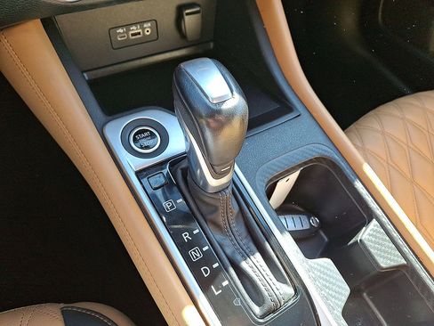 Used 2022 Nissan Sentra SV w/ SV Premium Package FWD image 15
