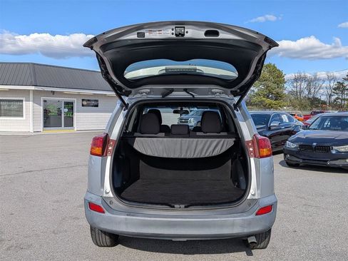 Used 2015 Toyota RAV4 XLE image 29