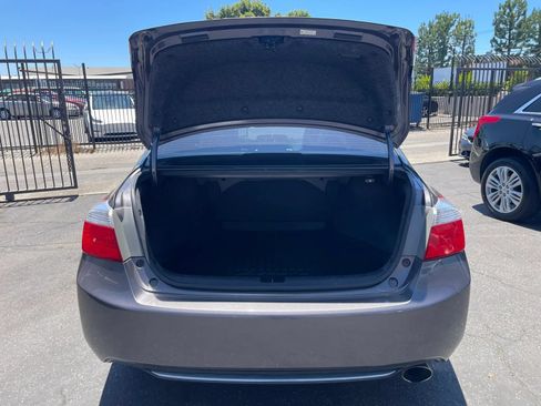 Used 2013 Honda Accord EX image 16