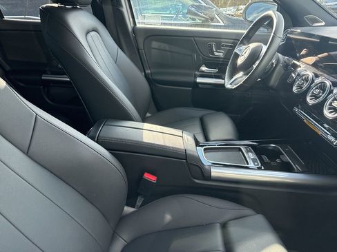 Certified 2025 Mercedes-Benz GLA 250 4MATIC image 44