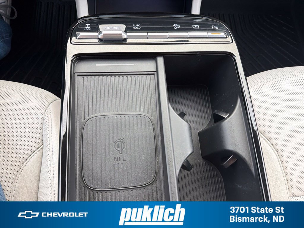 Used 2025 Hyundai Tucson Limited AWD/4WD image 19